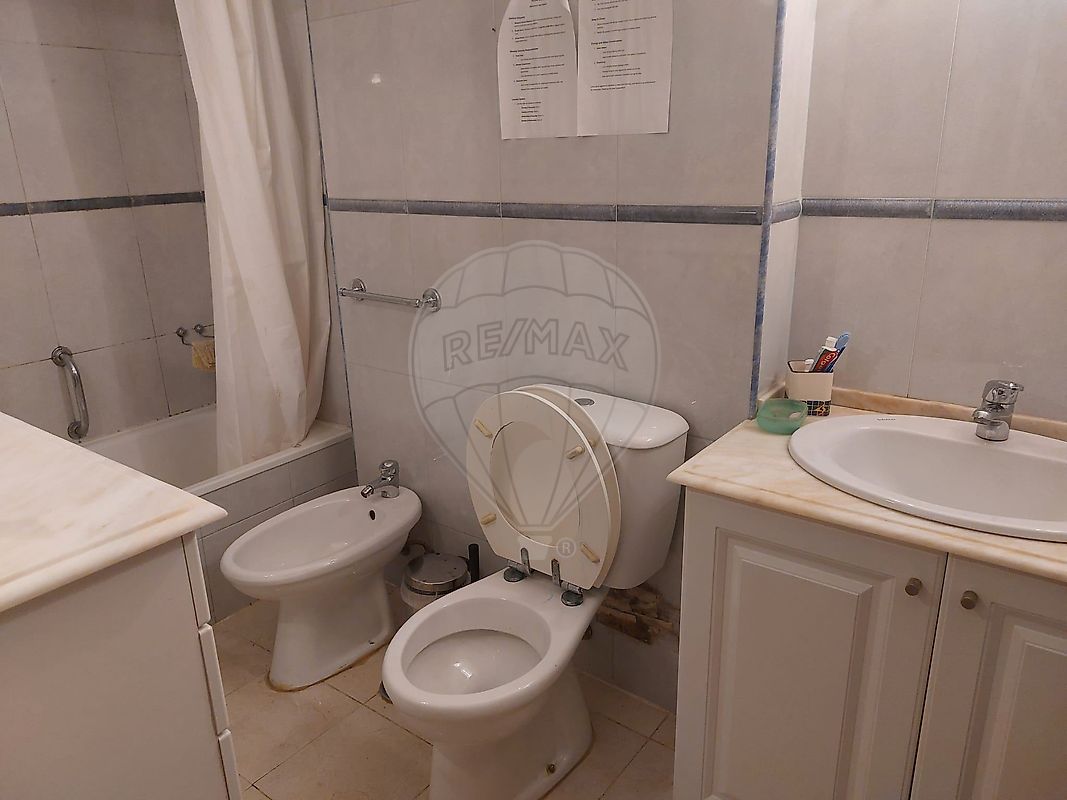 listing 126761047-15 picture-0