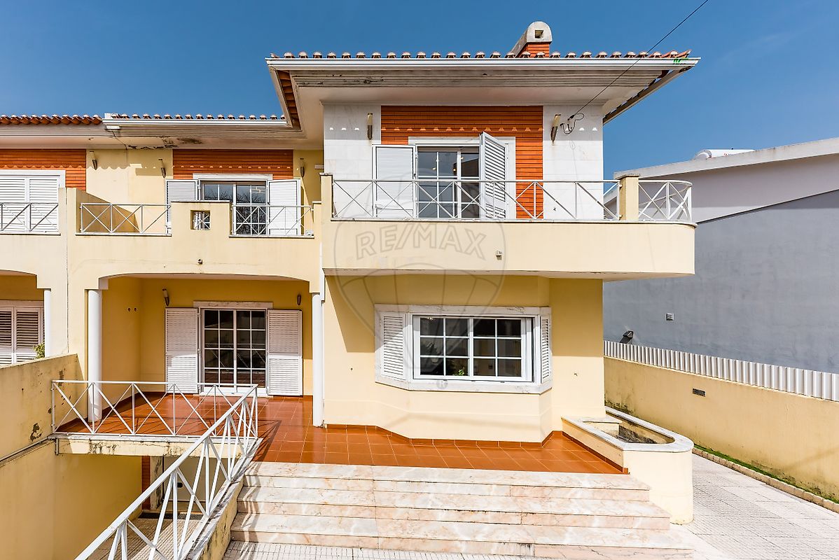 Moradia T3 à venda em Cascais