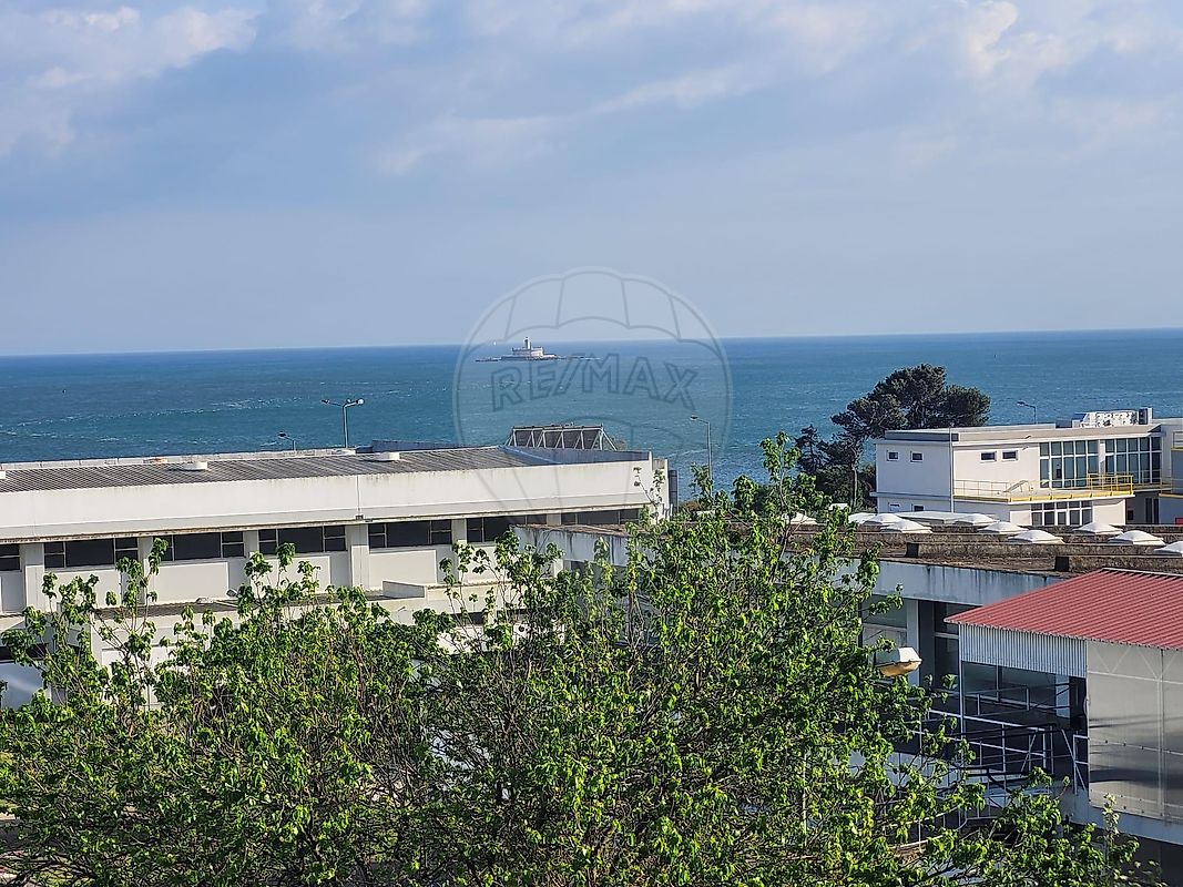 Apartamento T1 à venda em Oeiras