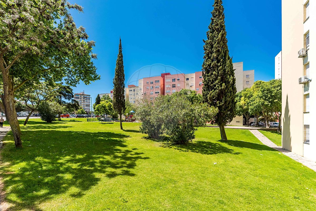 Apartamento T4 à venda em Corroios, Seixal — foto 13