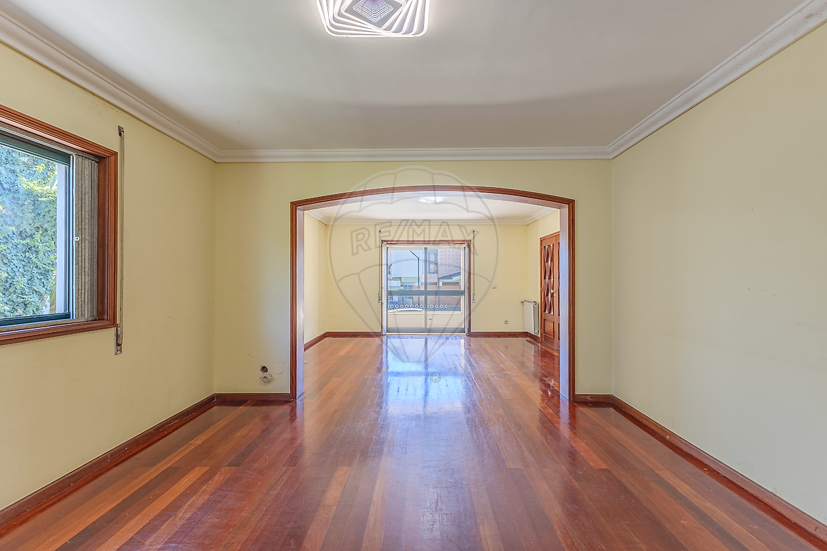 Moradia T6+ à venda em Cidade da Maia, Maia — foto 9
