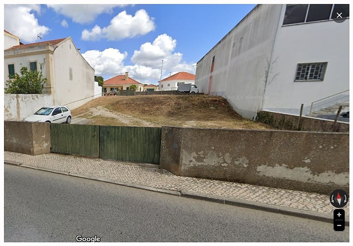 Terreno  à venda em Sobral de Monte Agraço