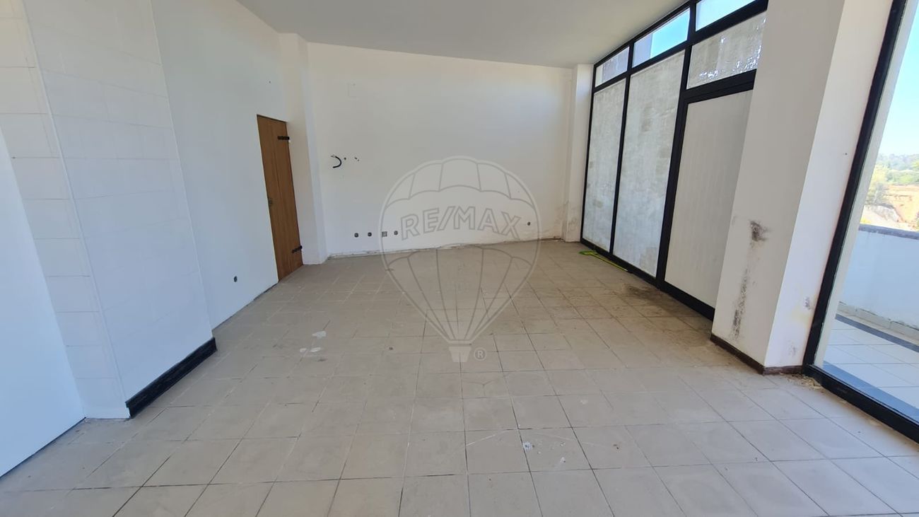 listing 126781008-6 picture-0