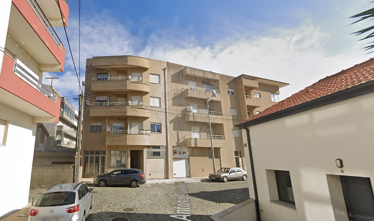 Apartamento T2 à venda em Póvoa de Varzim