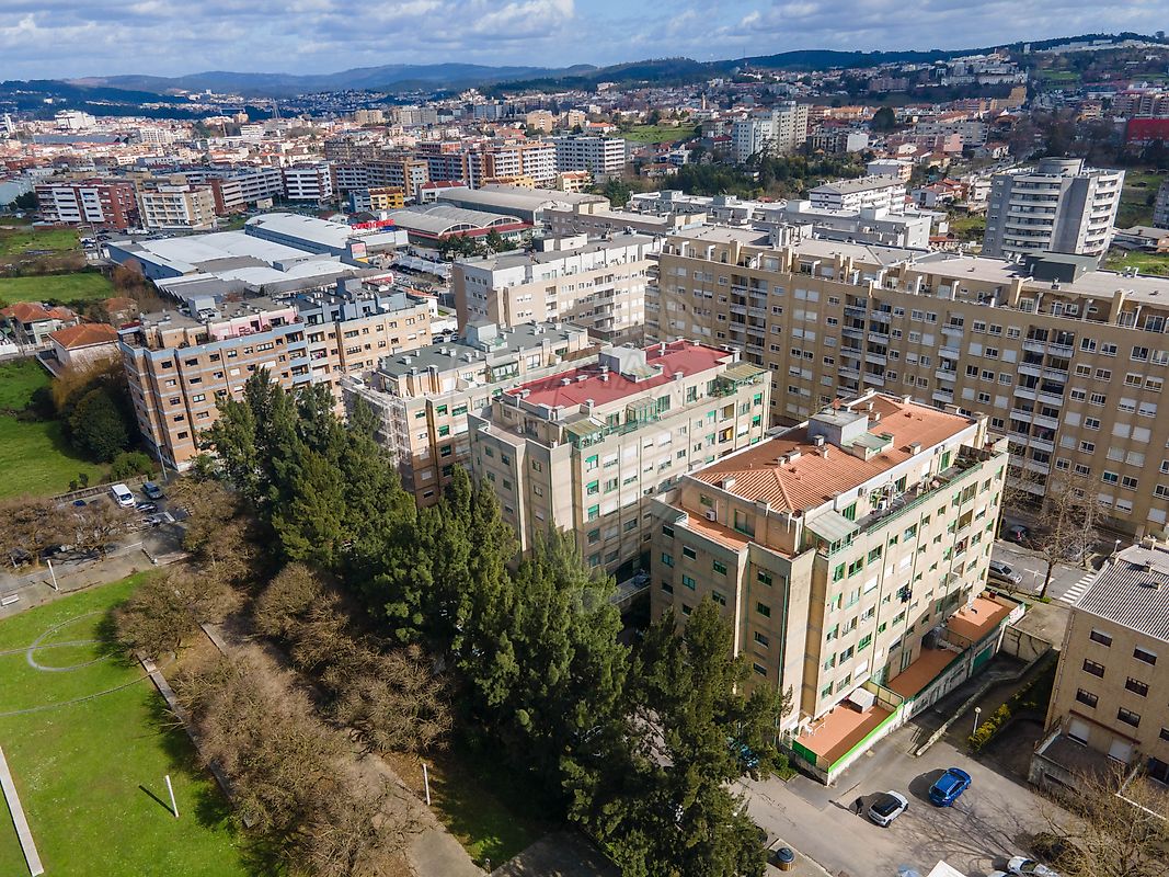 Apartamento T2 à venda em Maia