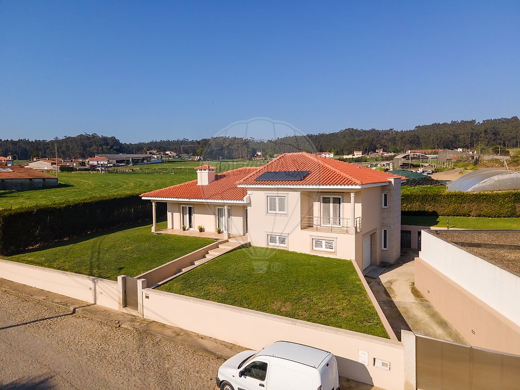 Moradia T3 à venda em Vila do Conde