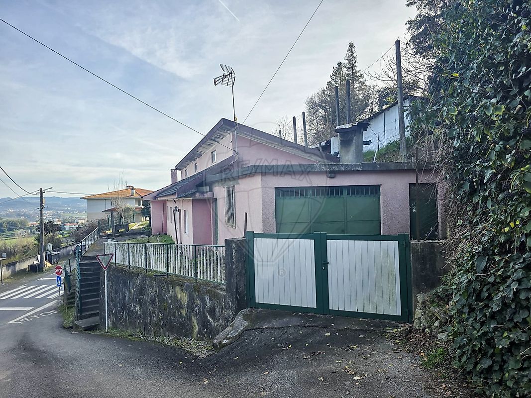 Moradia T3 à venda em Guimarães