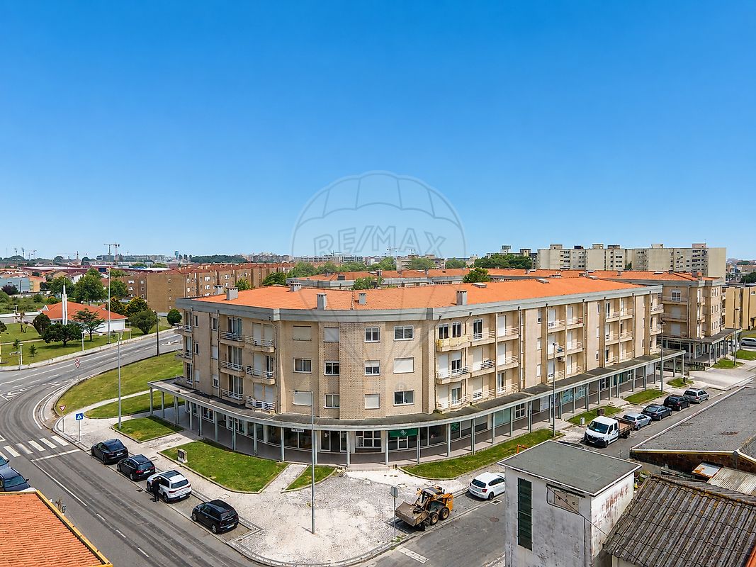 Apartamento T3 à venda em Póvoa de Varzim