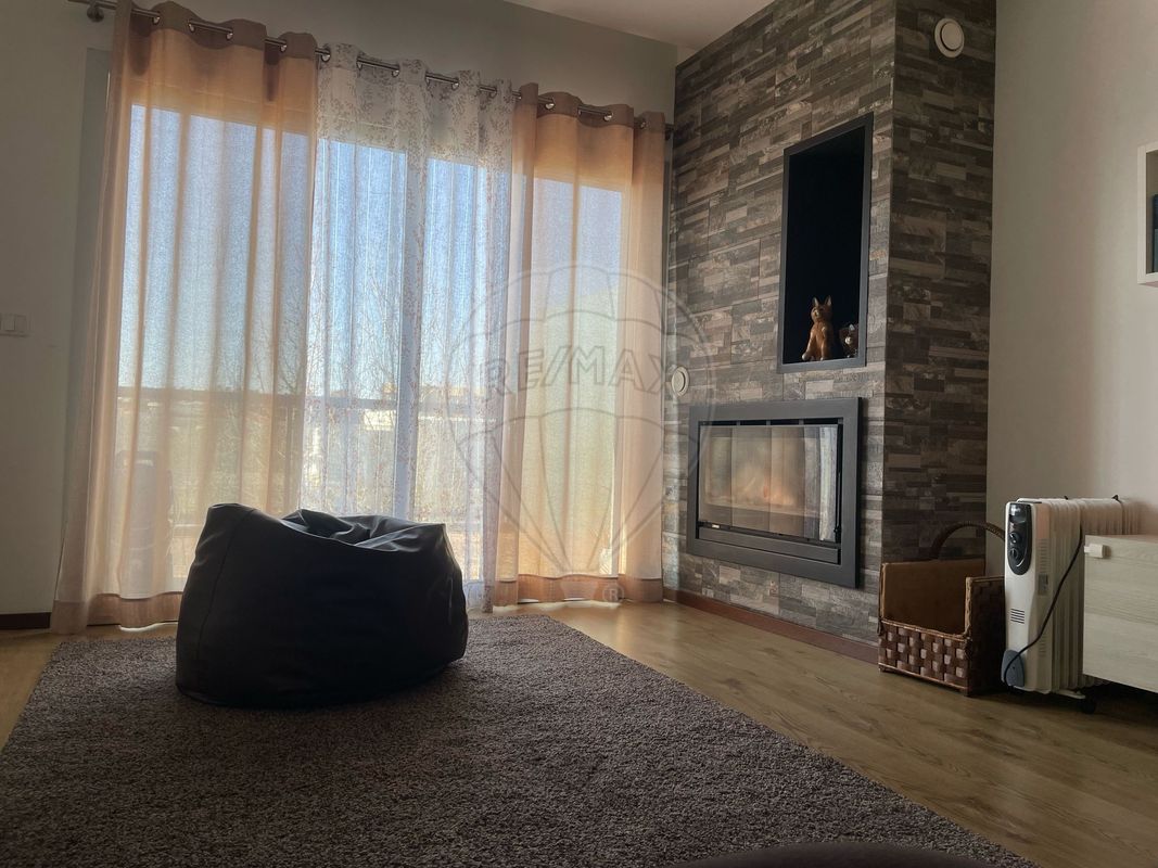 listing 126791060-4 picture-0