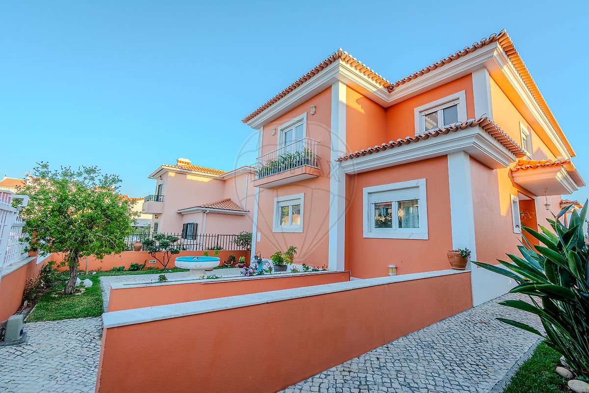 Moradia T4 à venda em Cascais