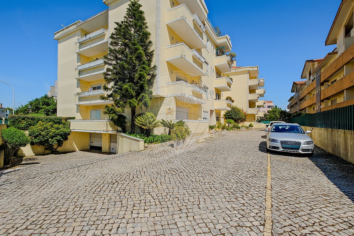Apartamento T4 à venda em Sintra