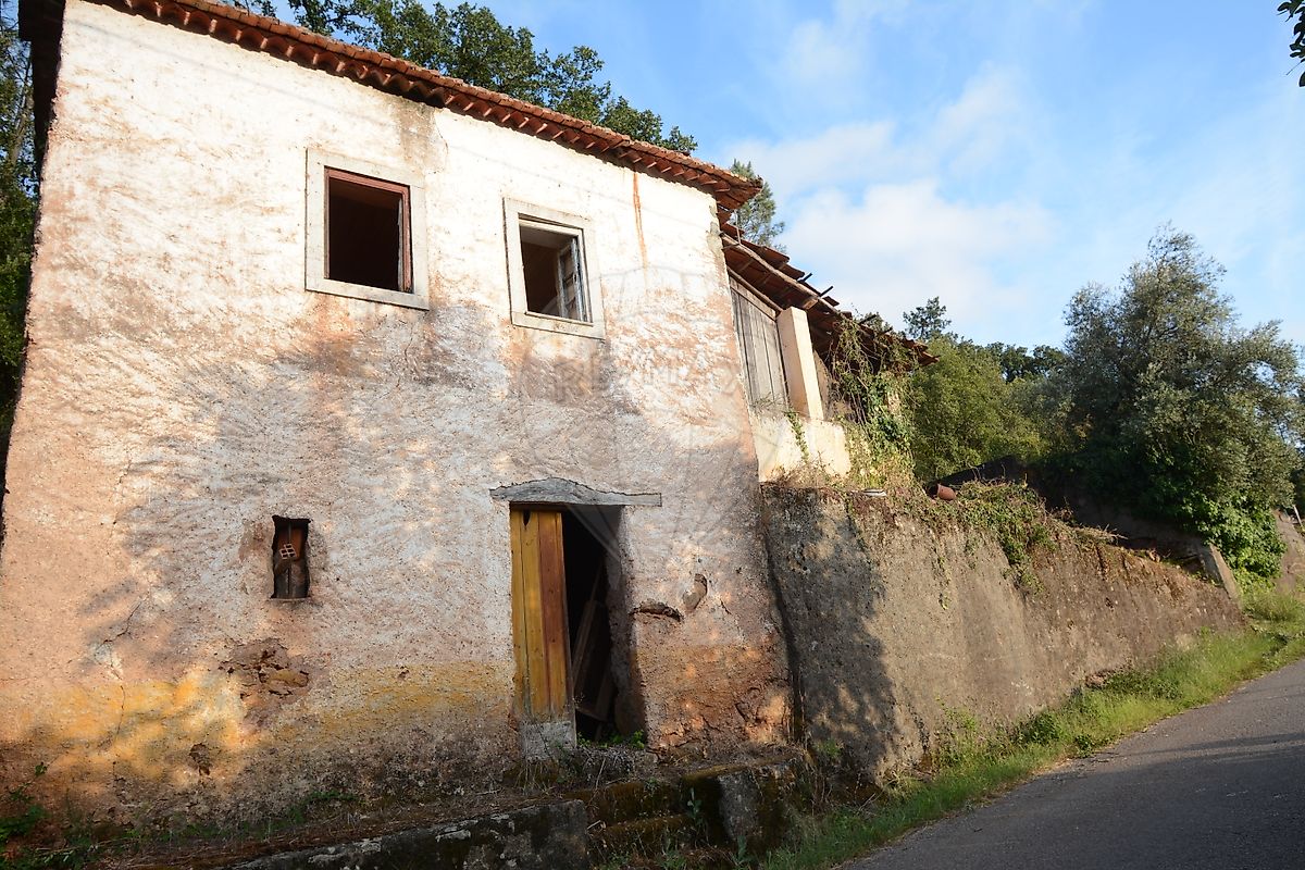 Moradia T2 à venda em Alvaiázere