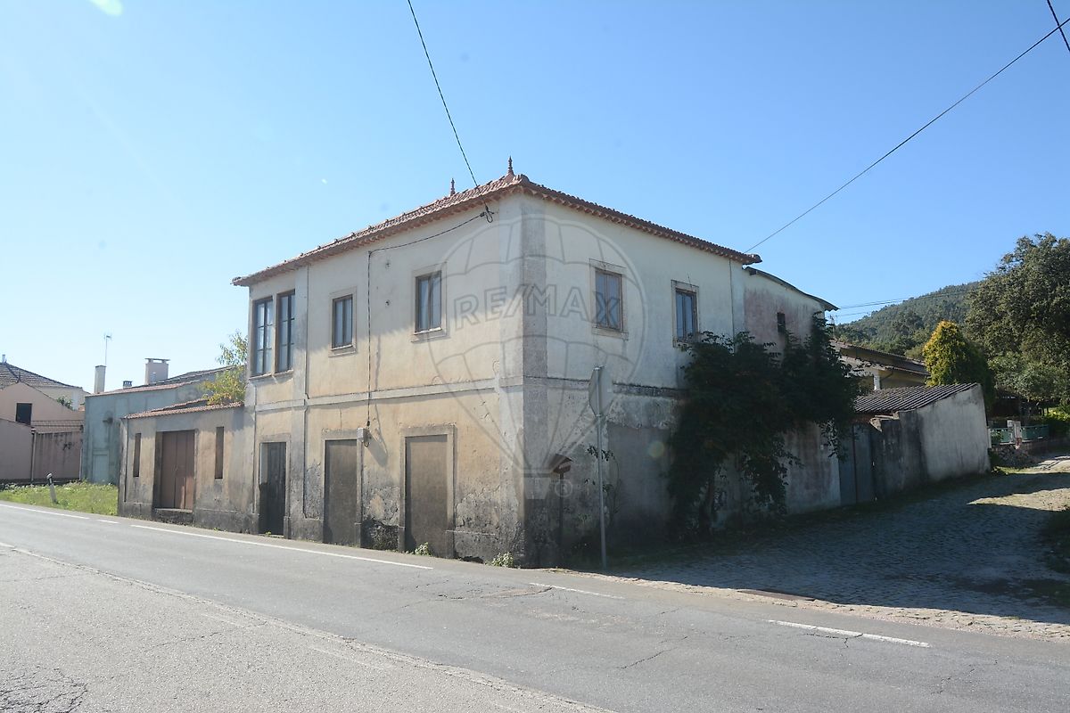 Moradia T3 à venda em Alvaiázere
