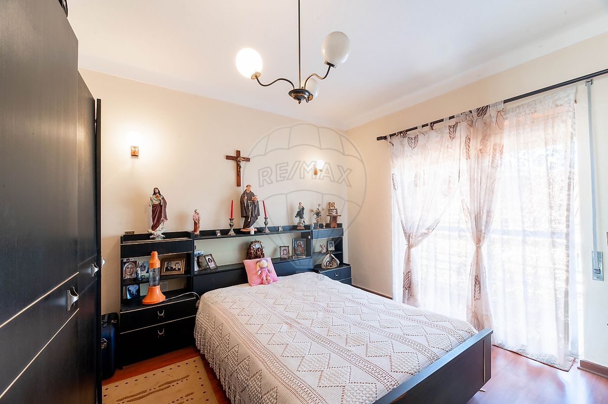 listing 126811017-4 picture-0