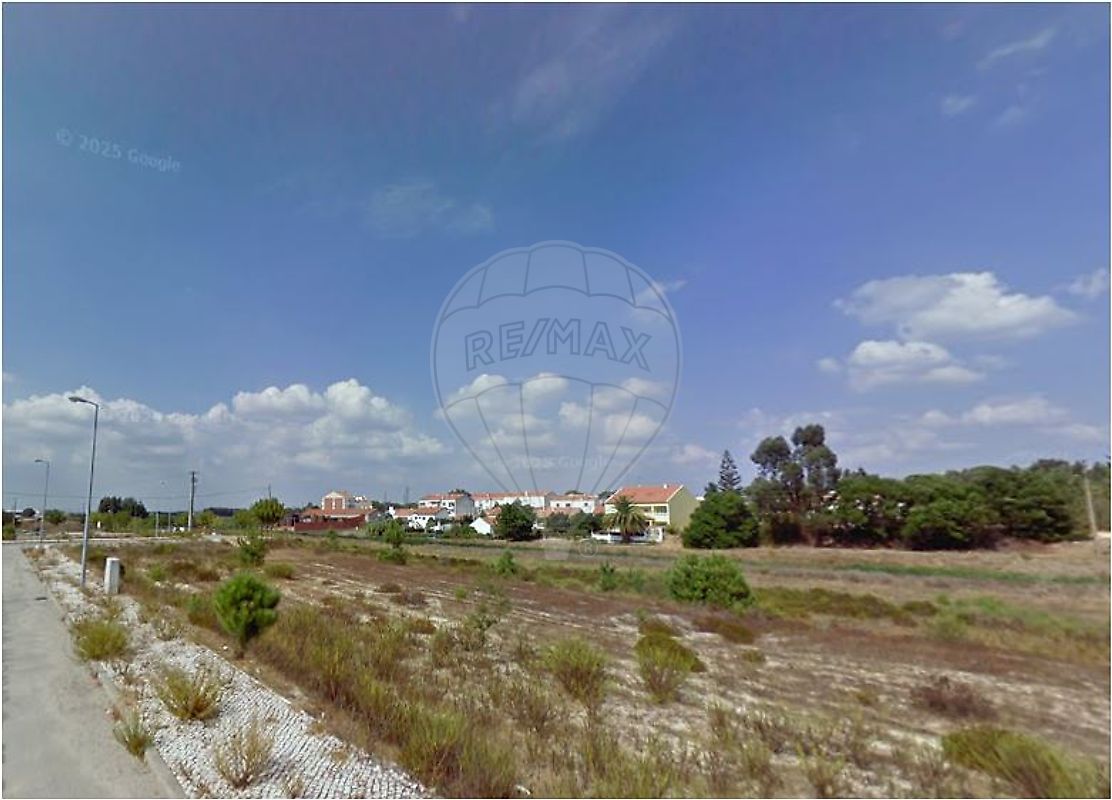 Terreno em Montijo