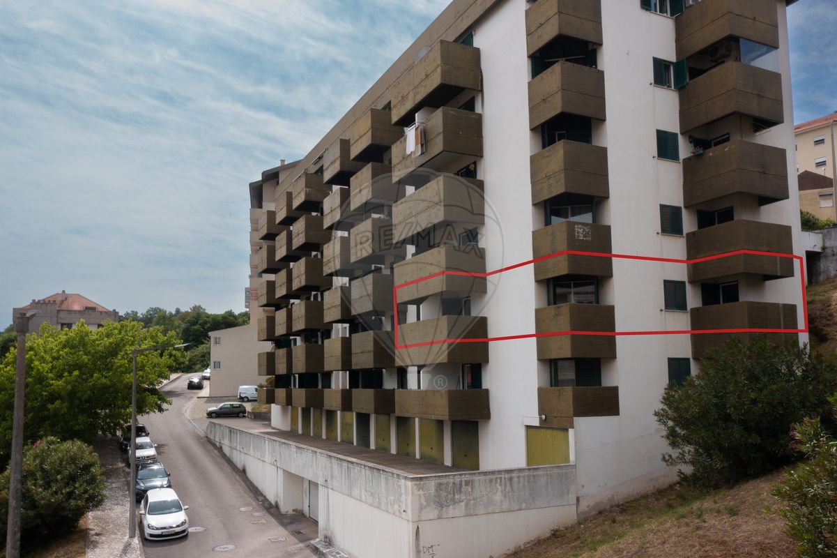 listing 126811004-84 picture-0