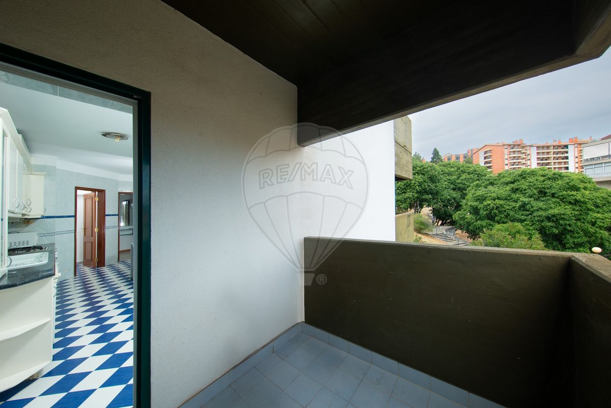 listing 126811004-83 picture-0