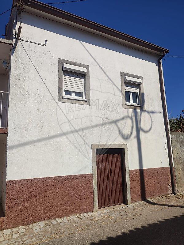Moradia T2 para venda