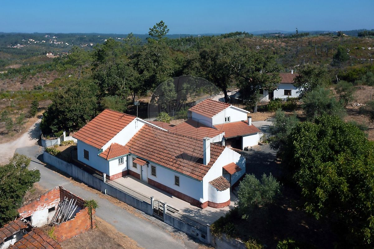 Moradia T2 para venda