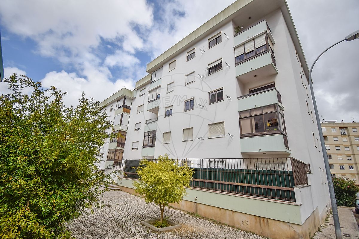Apartamento T2 à venda em Oeiras