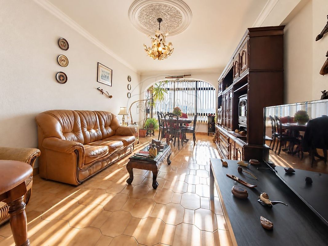 Apartamento T2 à venda em Sintra