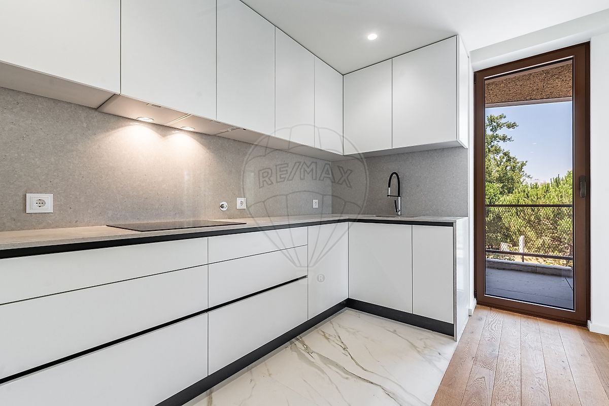 listing 126831005-21 picture-0