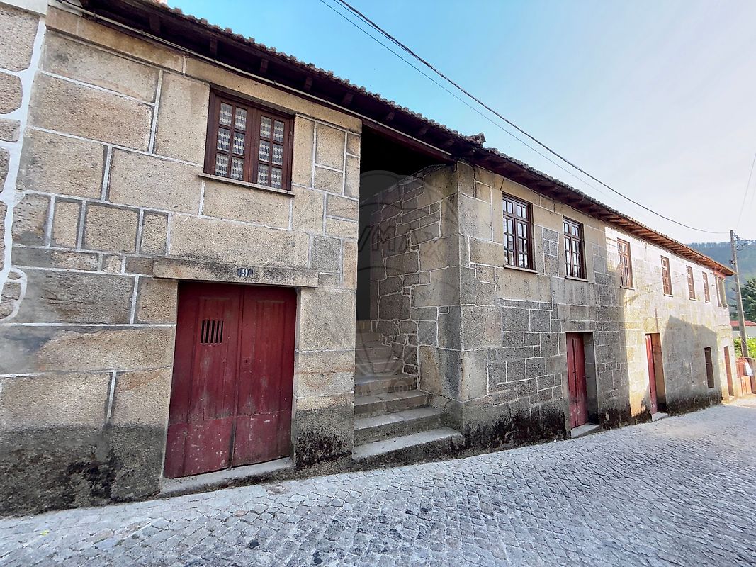 Moradia - Lalim, Lamego, Viseu