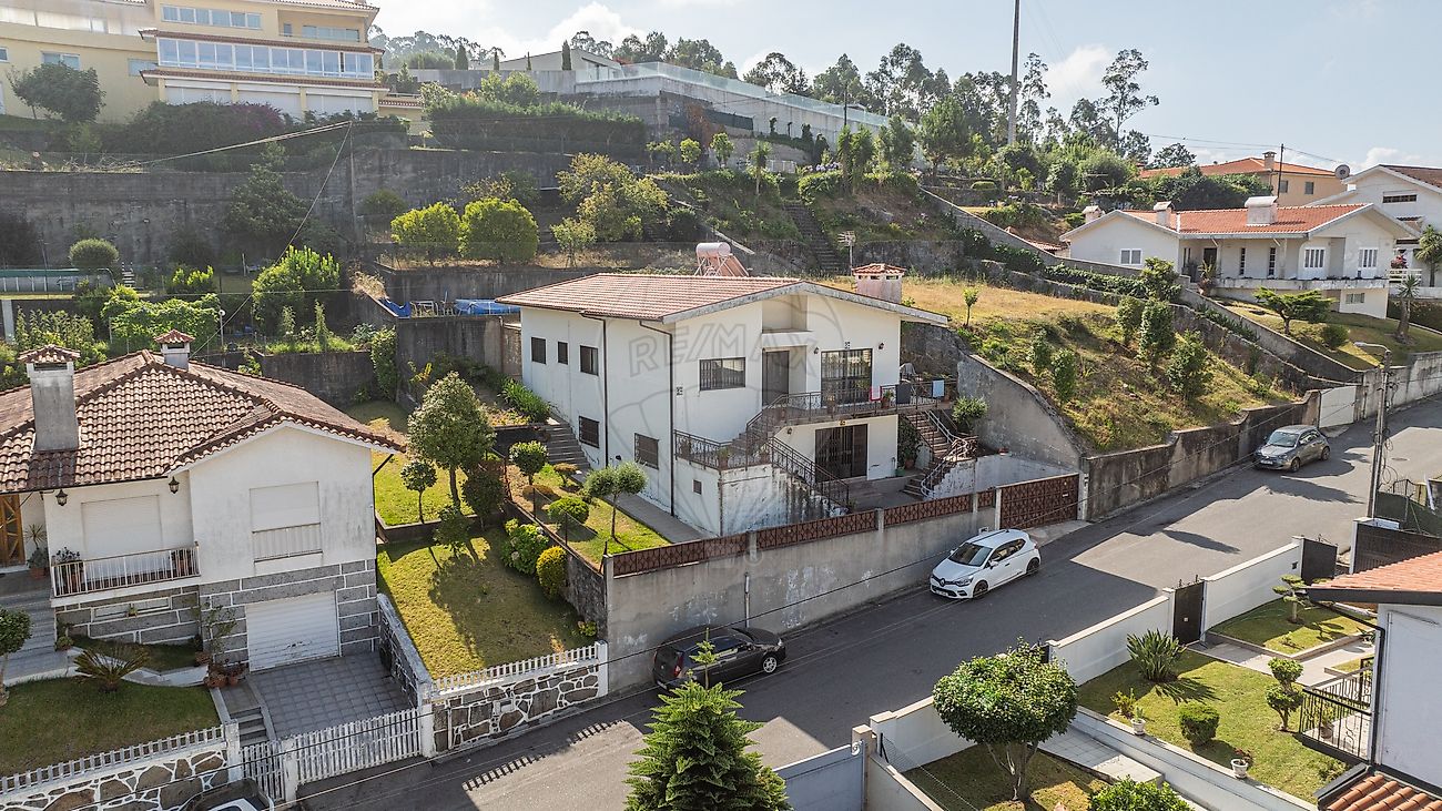 Moradia T5 à venda em Vale (São Martinho), Vila Nova de Famalicão — foto 3