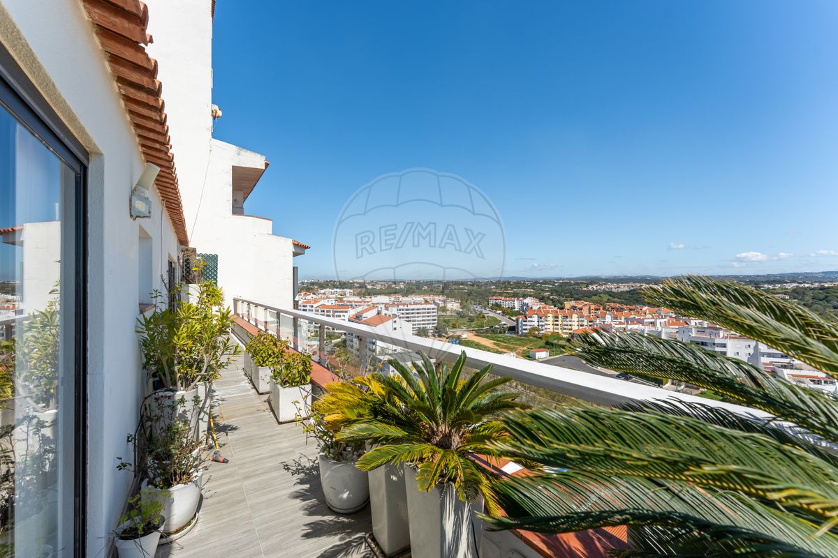 listing 126841028-1 picture-0