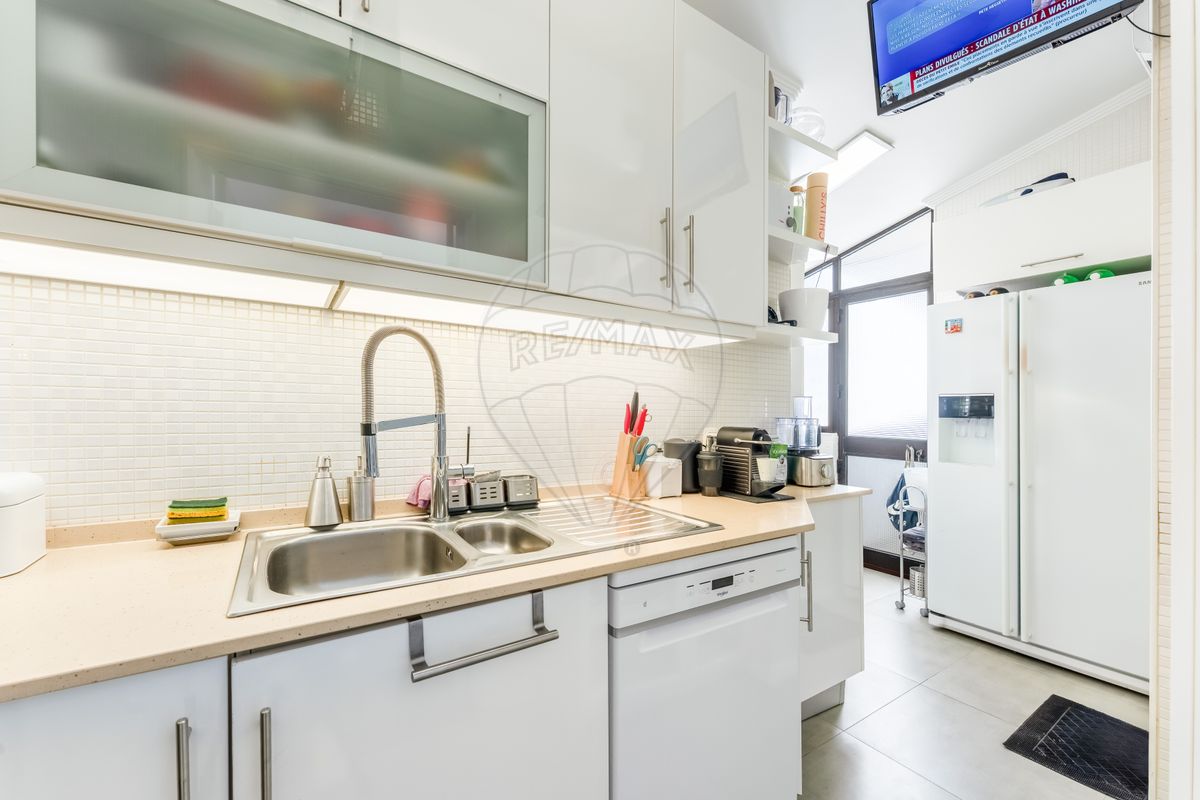 listing 126841028-1 picture-0