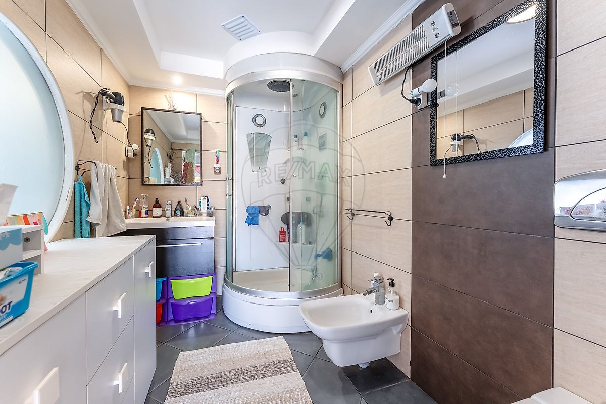 listing 126841040-1 picture-0