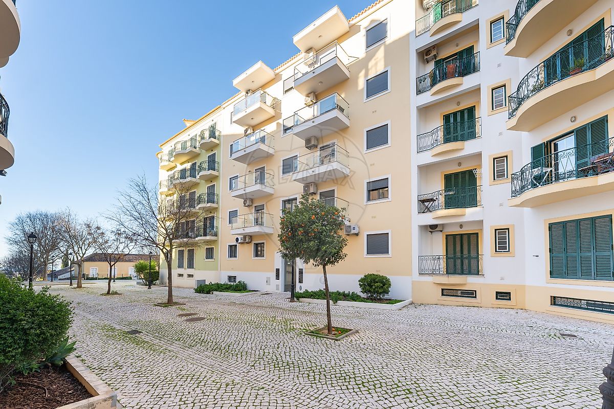 Apartamento T3 à venda em Loulé