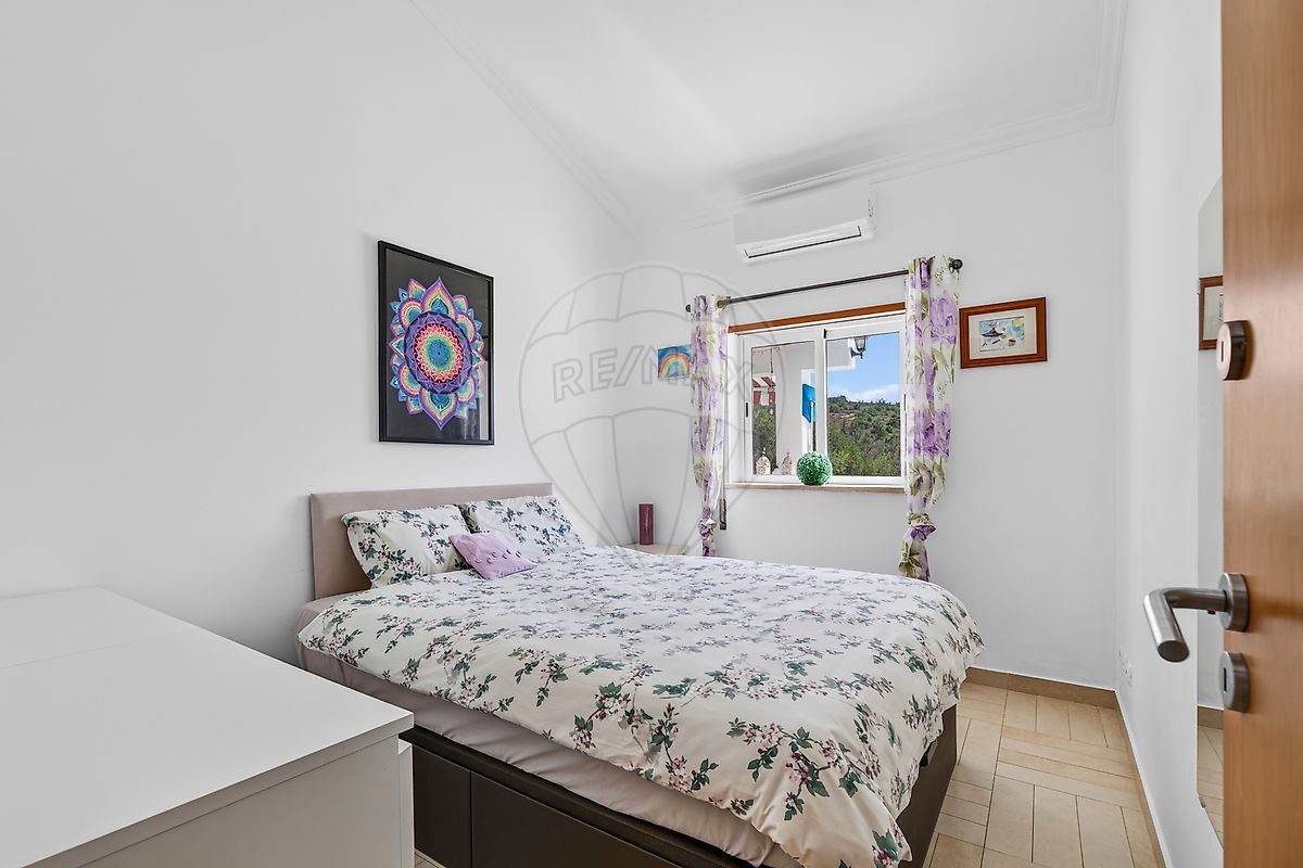 Apartamento T4 à venda em Silves