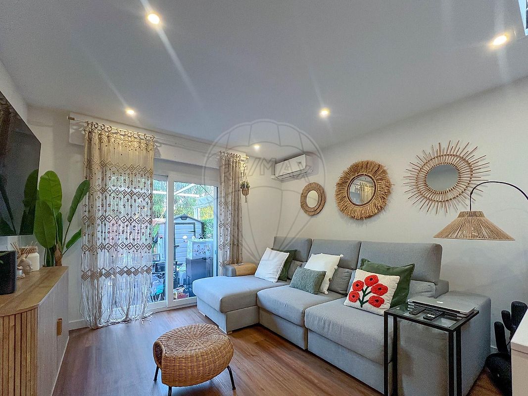 Apartamento T2 à venda em Loulé