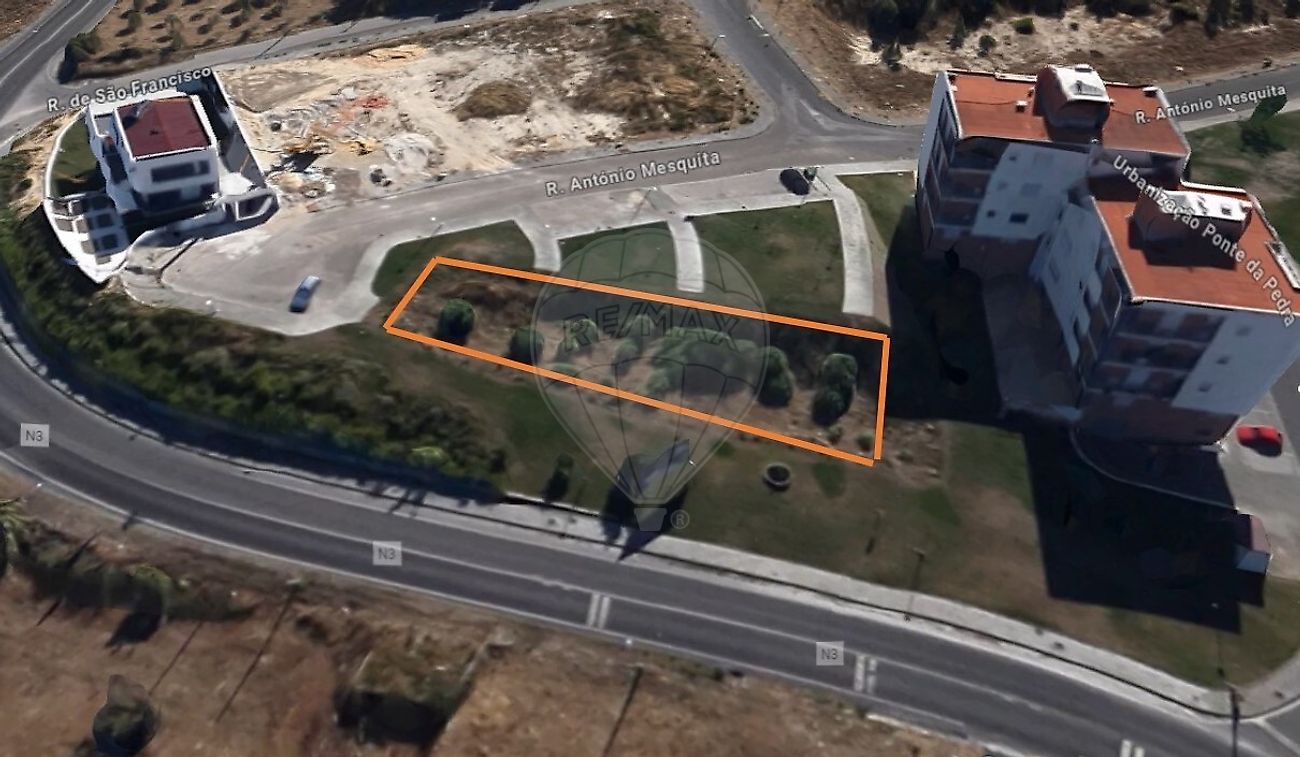Land for sale in Cartaxo, Portugal — €270,000