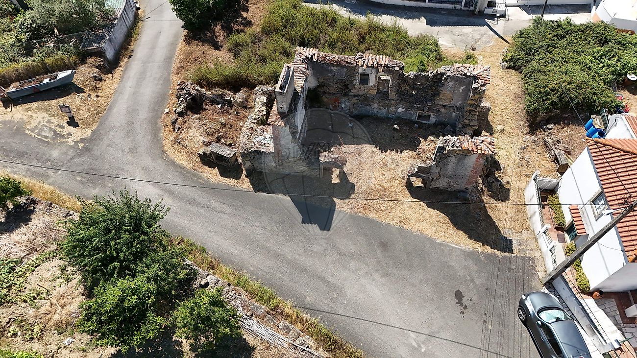 Moradia T3 à venda em Murganhal