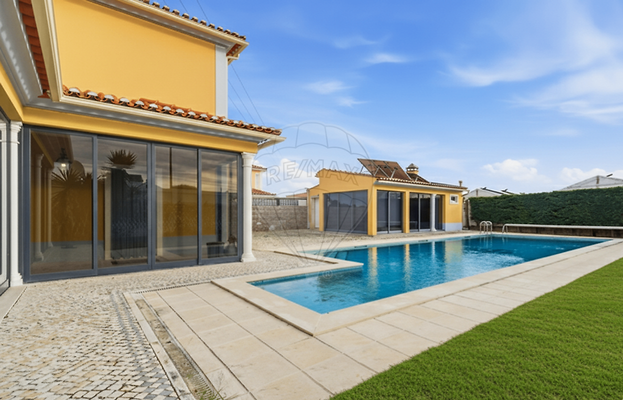 Moradia T5 à venda em Torres Vedras