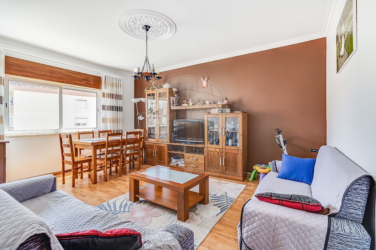 Apartamento T2 à venda em Sintra