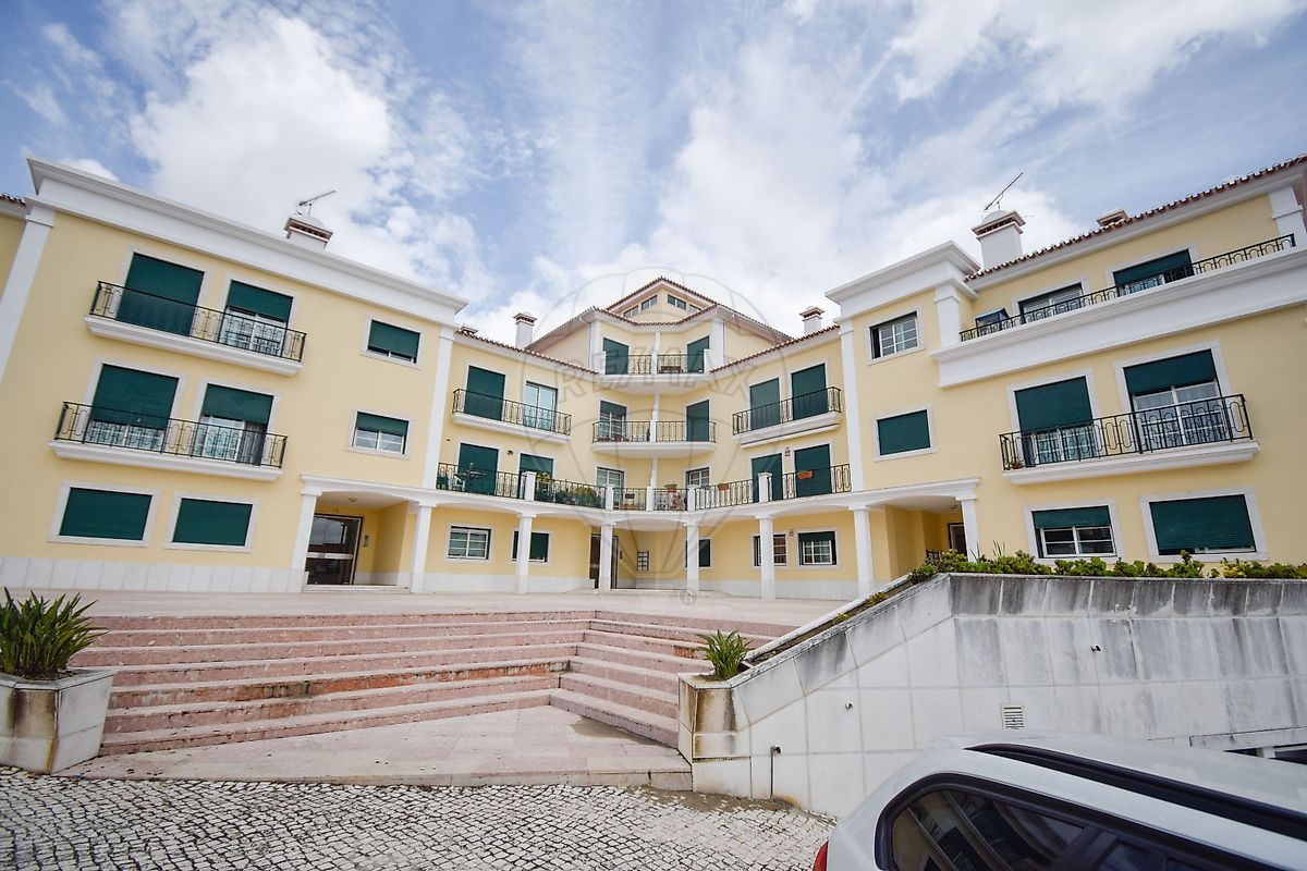 Apartamento T2 à venda em Sintra