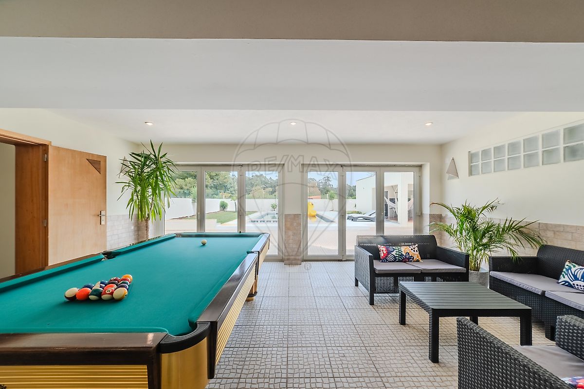 listing 126861015-33 picture-0