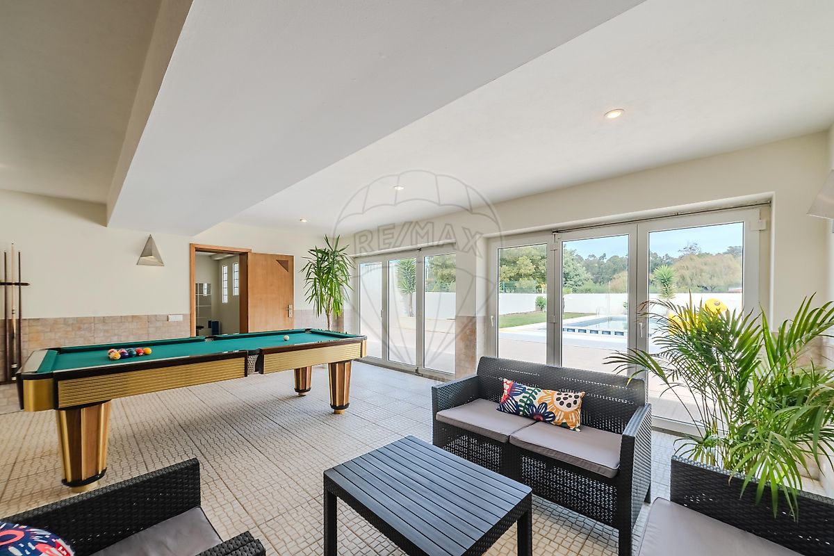 listing 126861015-33 picture-0