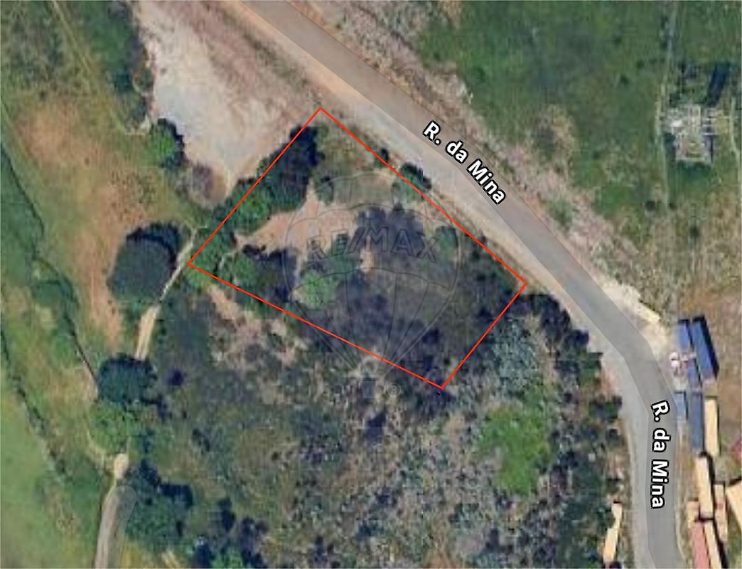 Land for sale in Valongo, Portugal — €100,600