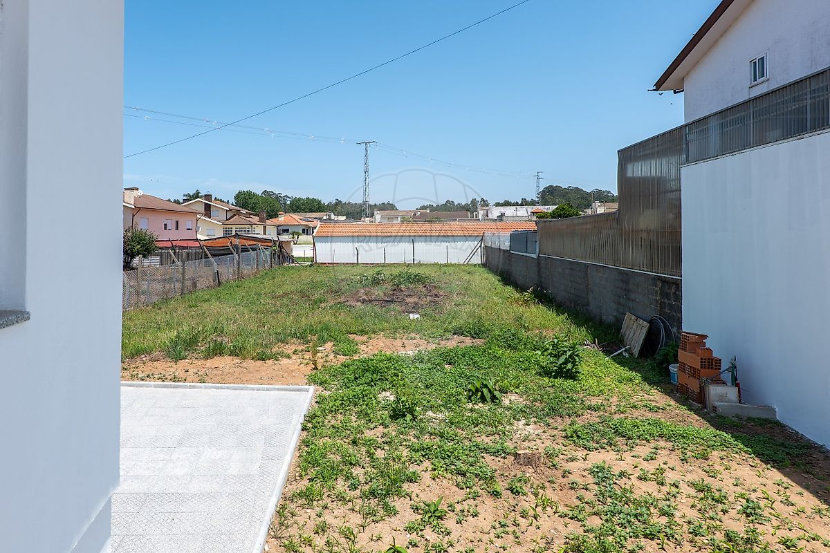 listing 126861081-2 picture-0