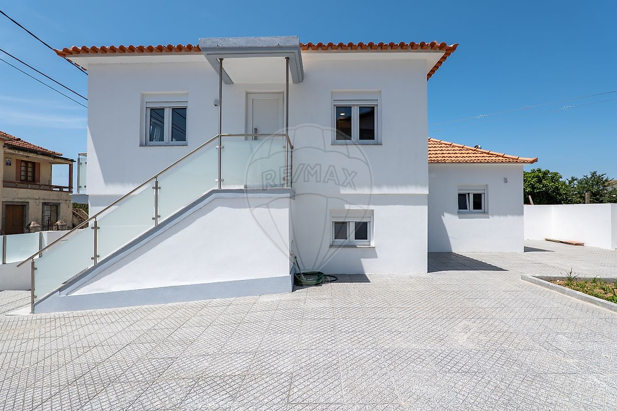 listing 126861081-2 picture-0