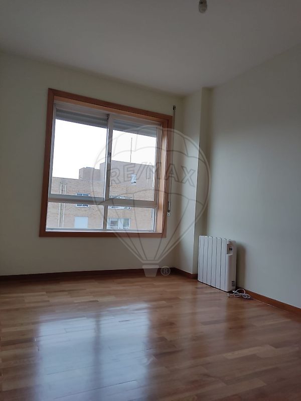 listing 126861023-14 picture-0