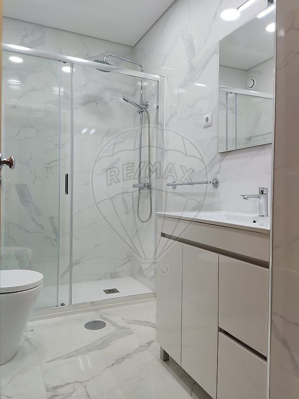listing 126861023-14 picture-0