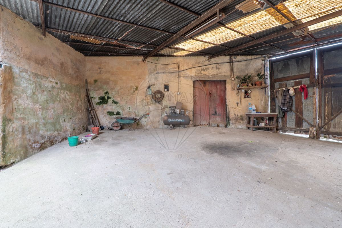 listing 126861039-5 picture-0