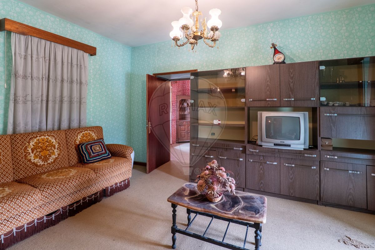 listing 126861039-5 picture-0