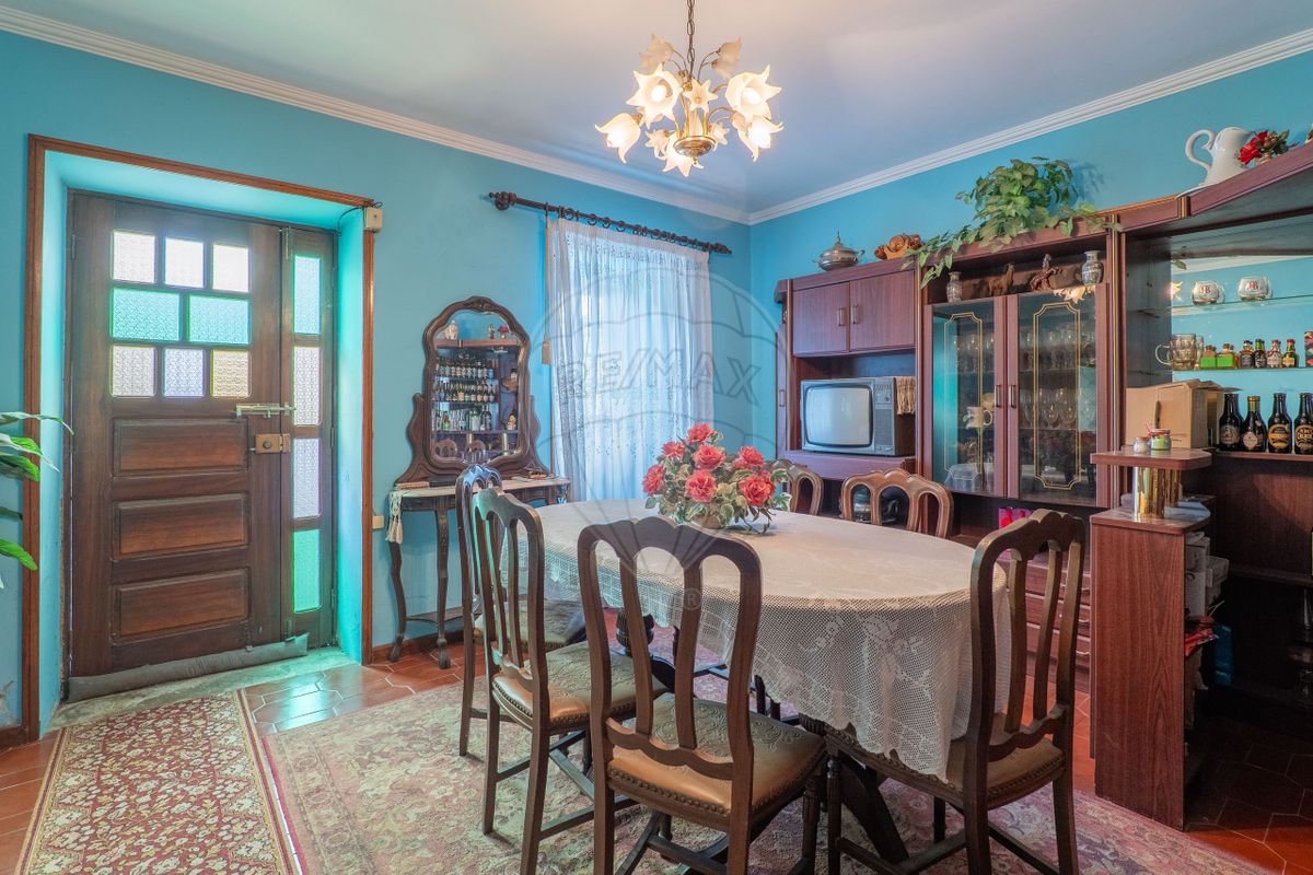 listing 126861039-5 picture-0