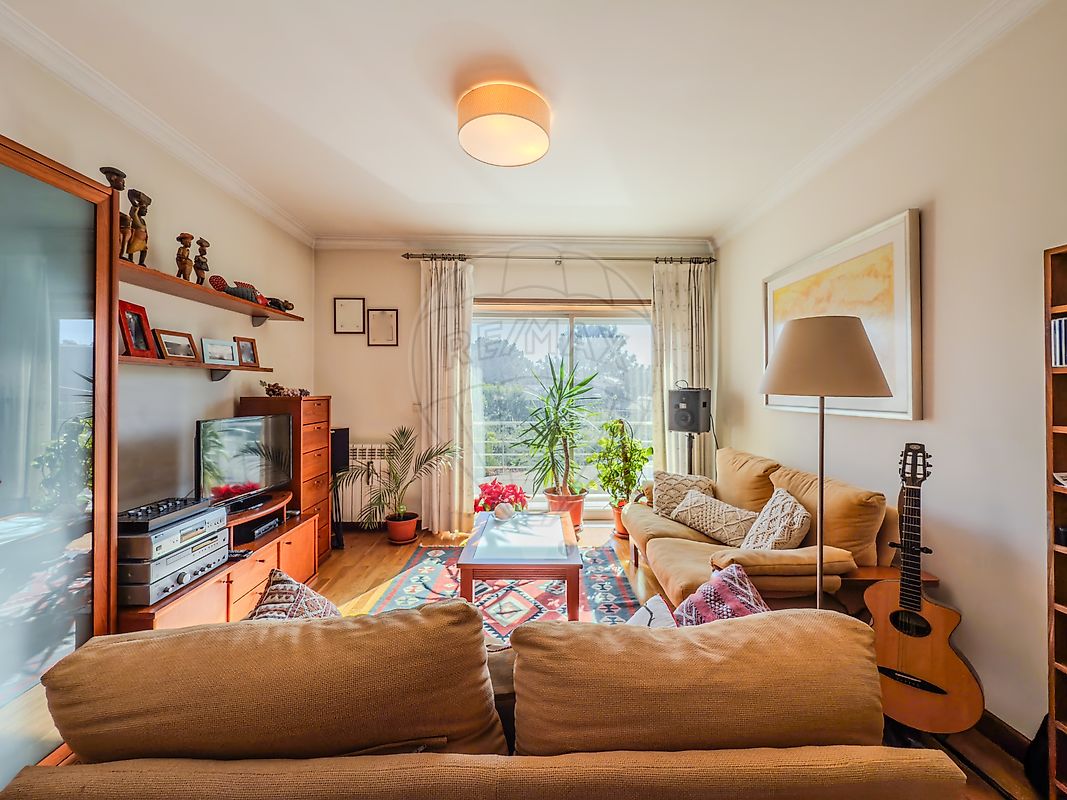 listing 126861023-15 picture-0